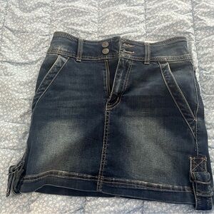 dark washed denim skirt